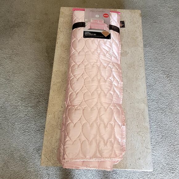Juicy Couture King Pink Coquette Cute Satin Heart Stitched 3 Piece Quilt Set NWT - Picture 2 of 8